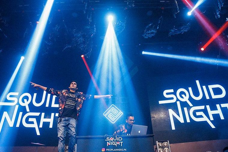 Squid Night, on stage